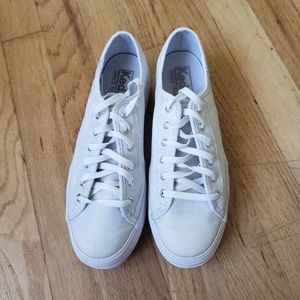 EUC White ortholite Keds